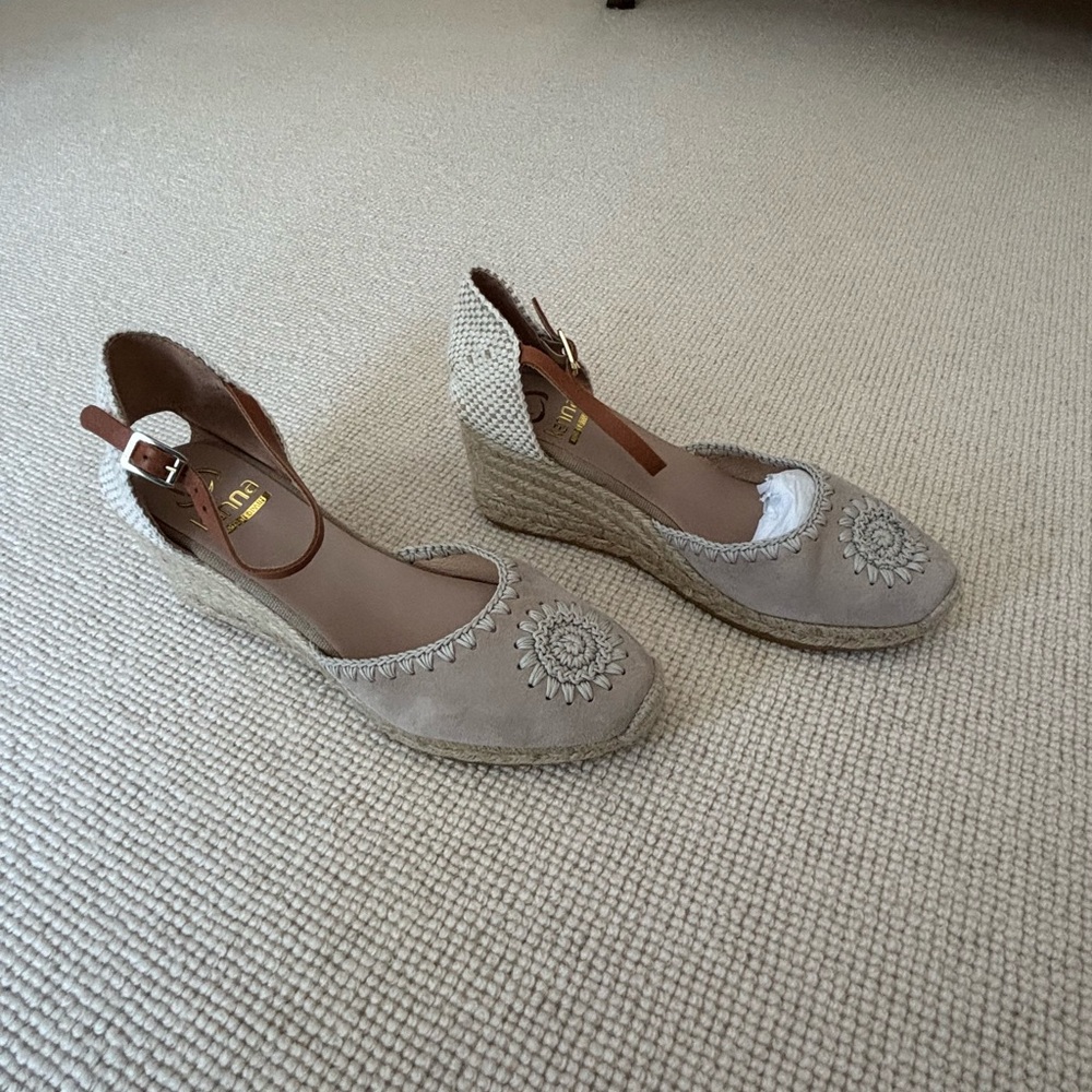Kanna Taupe Suede Embroidered Espadrilles - Picture 4 of 10